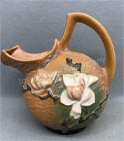 7in Roseville Magnolia Pitcher
Chipped on base