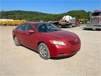 2009 Toyota Camry LE - Titled -OFFSITE- NO RESERVE