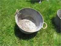 GALVANIZED PAIL WITH ROPE HANDLES