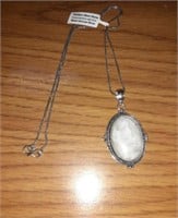 Rainbow moonstone pendant with 20 inch necklace