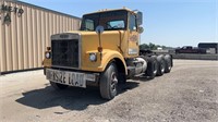 1984 White Conventional F300 Truck Tractor,