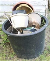 Lot of Assorted Planters (Assorted Sizes)