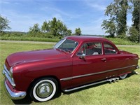 1949 Ford Custom COUPE