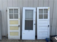 (U) Old White Doors Approximately 30 in. x 80 i