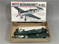 Monogram Messerschmitt me-109E Model Plane