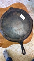 No. 12 Cast iron skillet made in USA