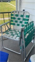 2 Foldable Lawn Chairs