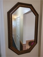 Octagon wall mirror. 20½×32½.