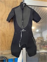 Wet suit size Medium Tall