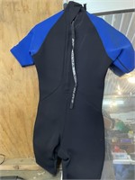 Wet suit size XL