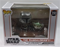 (S) Star Wars The Mandalorian w/ the Child