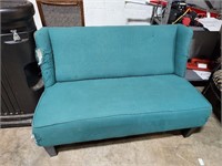 love seat need recovered - good project