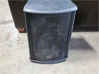 concert speaker with built in amp