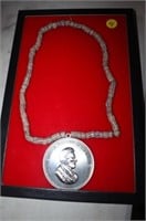 ABRAHAM LINCOLN RESTRIKE PEACE MEDAL W TRADE BEADS