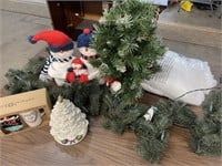 Christmas Decor / AVON Porcelain Tree / Music Box