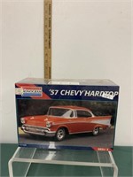 Monogram '57 Chevy Hardtop 1:24 scale model kit