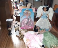 6 collectible dolls35th Anniversary Walmart Barbie