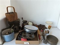 OLDER KITCHEN COOKING UTENSILS AND BAKING TRAYS