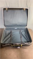 VTG Samsonite Medalist Suitcase