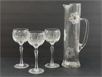 Lot of Martini/Bar Pitcher and 3 Glasses