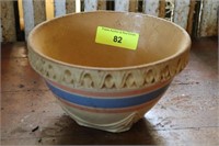 8" Stoneware Bowl