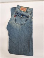 Brand New Women's Levi's Jeans Size 6