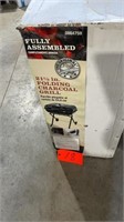 Charcoal grill 21 1/2 inches (broken handle)