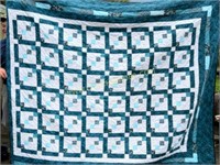 Blue Tone Checkered Quilt