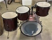 (T) Pearl Forum Series Drum Set