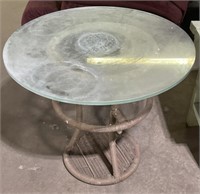 (Q) Wicker Outdoor Table with Glass Top Diameter