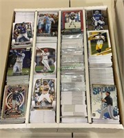 Sports cards - 4000 count box full of MLB and