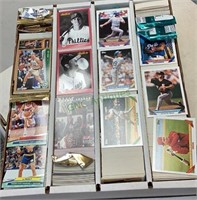 Sports cards - 3000 count box full of NBA and MLB