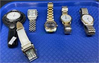 Watch lot includes Timex, Pulsar, Seiko,