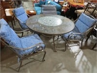 ROUND PATIO TABLE WITH 4 PADDED CHAIRS