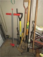 BIG COLLECTION OF HAND & YARD TOOLS