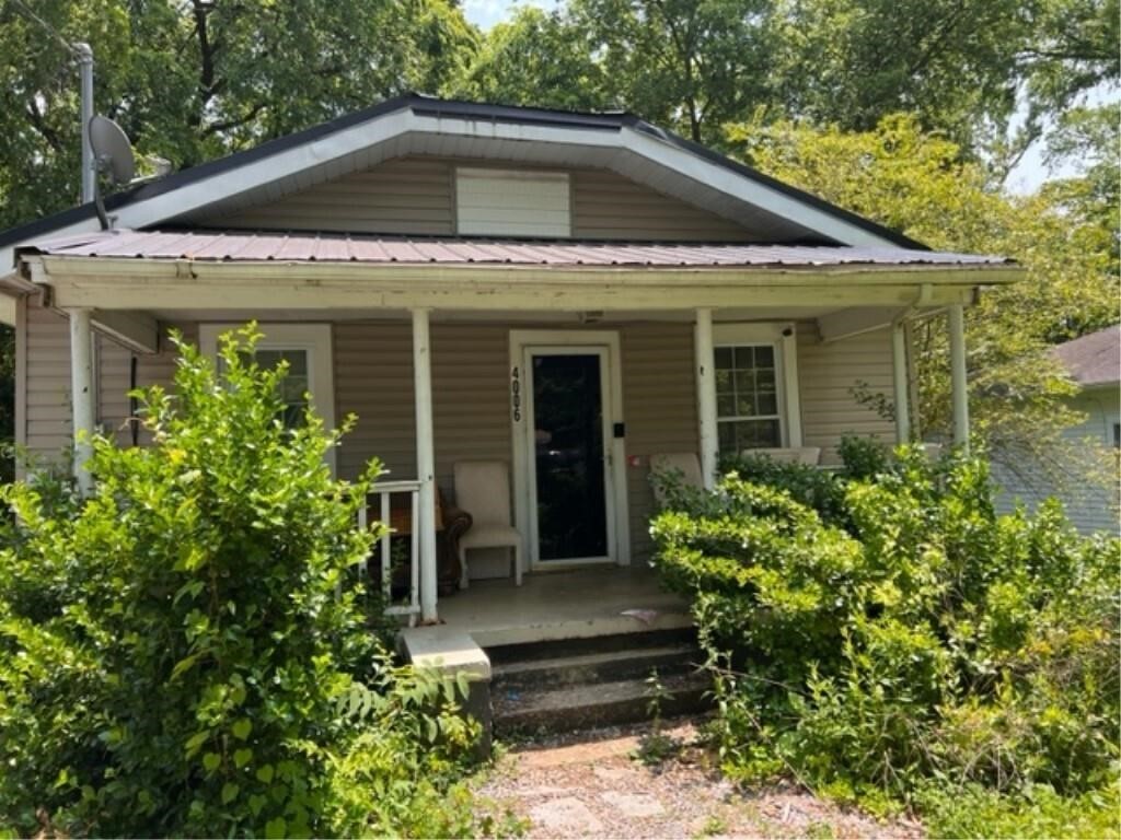 Online Only Real Estate Auction - Kingston & Knoxville Homes