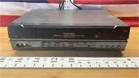 Toshiba VHS Video Cassette Recorder Player