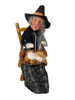 Byers Choice Carolers Halloween Witch
