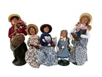 Byers Choice The Carolers Figurines