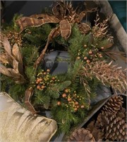 Large Christmas lot bronze gold wreaths