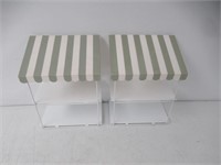 (2) Tiered Tray
