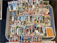 120+ Vintage MLB Cards