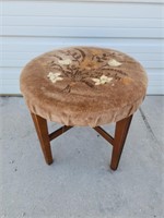 ANTIQUE APHOLSTERED STOOL 19" x 18"