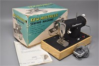 Sew - Mistress Sewing Machine Vintage w/Original