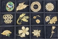 Tray Lot Large Costume Brooches Pins Signed Lisner
