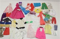 Assortment of Vintage Barbie Clothes, Hooded Wraps