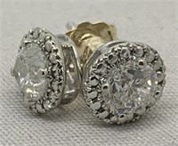 14K White Gold Diamond Pair of Earrings