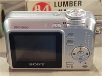 Sony 7.2 Megapixel Digital Camera