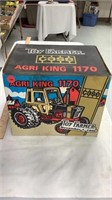 Case argi king 1170 toy farmer model
