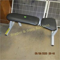 USED WEIGHT LIFTING BENCH